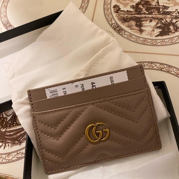 Gucci GG Marmont card case in porcel rose - Picture 4 of 8